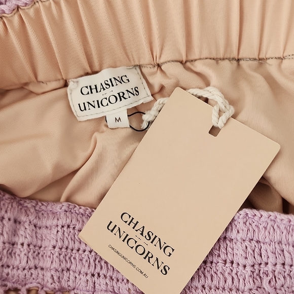 NWT Chasing Unicorns Sweet Dreams Floral Hand Crochet Set - Picture 2 of 8